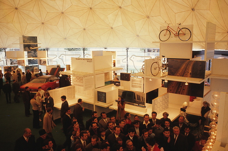 Opening of the exhibit from above with crowd below